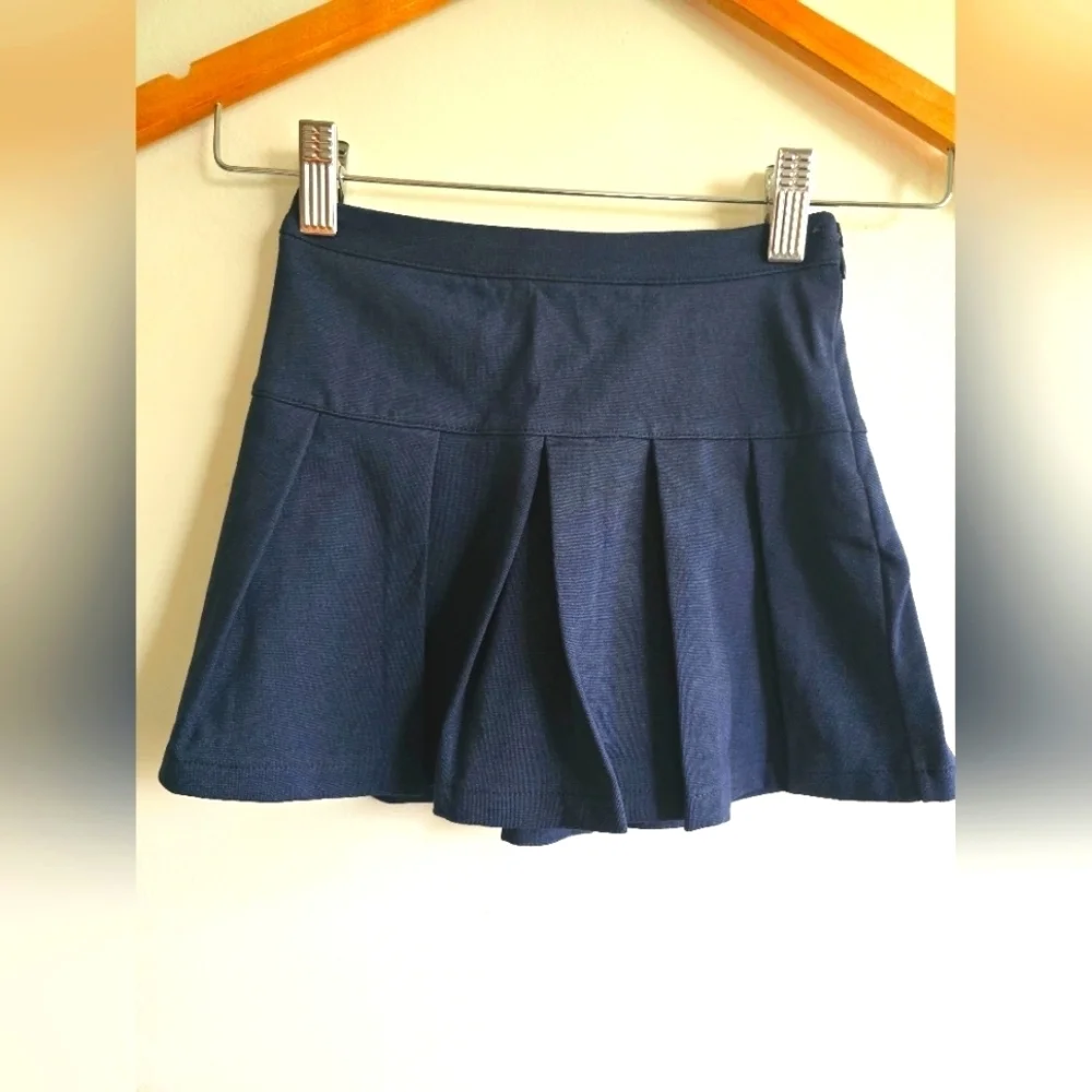 NWT! GAP, Kids Uniform Pleated Skirt, True indigo, XS (4/5)
